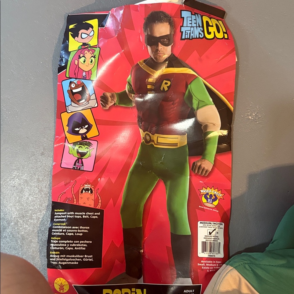 Teen Titans Go Robin Costume with wig and belt (no mask). Men’s Medium
